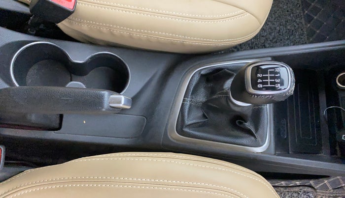 2022 Hyundai Verna SX 1.5 VTVT, Petrol, Manual, 98,461 km, Gear Lever