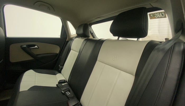 2014 Volkswagen Polo HIGHLINE1.2L, Petrol, Manual, 41,264 km, Right Side Rear Door Cabin