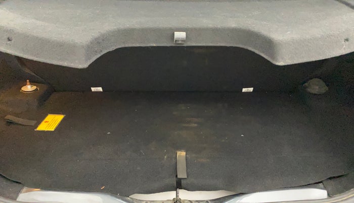 2023 Tata PUNCH ACCOMPLISHED DAZZLE SUNROOF CNG MT, CNG, Manual, 16,592 km, Boot Inside