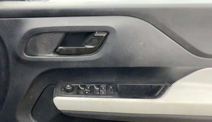2023 Tata PUNCH ACCOMPLISHED DAZZLE SUNROOF CNG MT, CNG, Manual, 16,592 km, Driver Side Door Panels Control