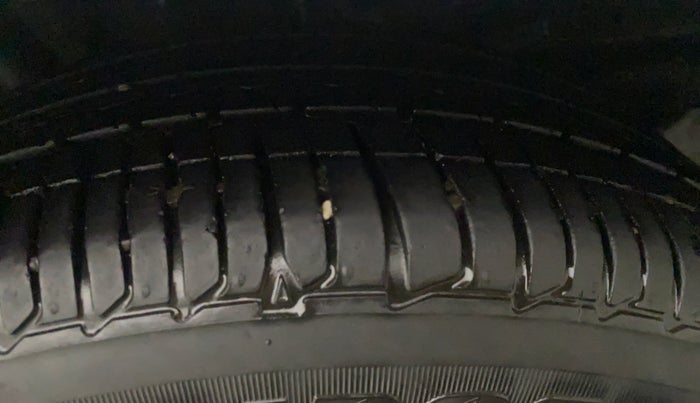 2020 Tata Tiago XZA PLUS PETROL, Petrol, Automatic, 20,657 km, Left Front Tyre Tread