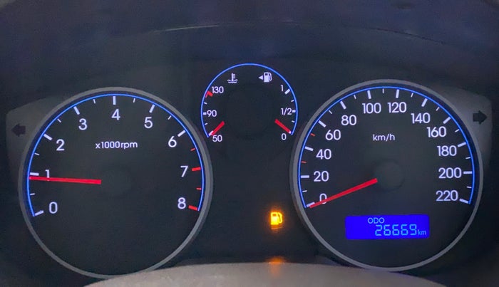 2010 Hyundai i20 SPORTZ 1.2, Petrol, Manual, 26,669 km, Odometer Image