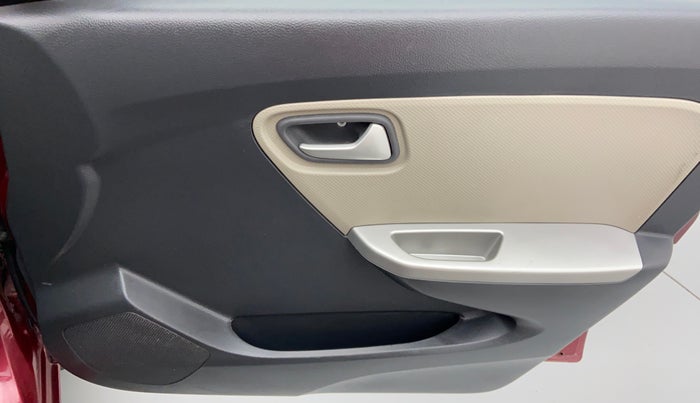 2018 Maruti Alto K10 VXI P, Petrol, Manual, 33,567 km, Driver side door control panel
