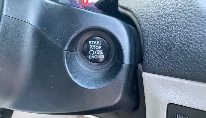 2017 Jeep Compass LIMITED 1.4 PETROL AT, Petrol, Automatic, 96,441 km, Keyless Start/ Stop Button