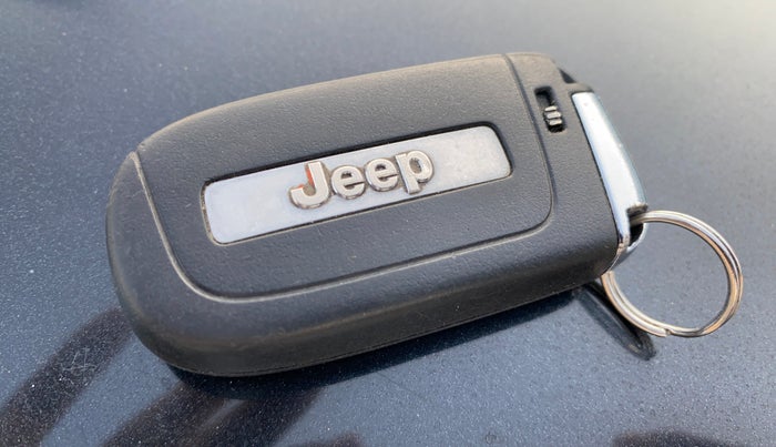 2017 Jeep Compass LIMITED 1.4 PETROL AT, Petrol, Automatic, 96,441 km, Key Close Up