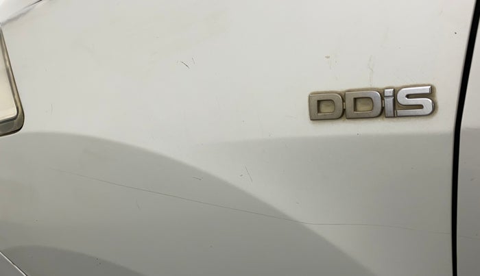 2012 Maruti Ertiga VDI, Diesel, Manual, 1,37,247 km, Left fender - Minor scratches