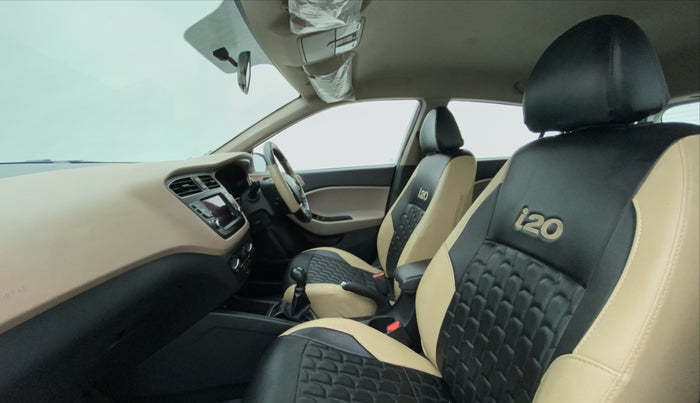 2020 Hyundai Elite i20 SPORTZ PLUS  1.2 CVT, Petrol, Automatic, 54,558 km, Right Side Front Door Cabin