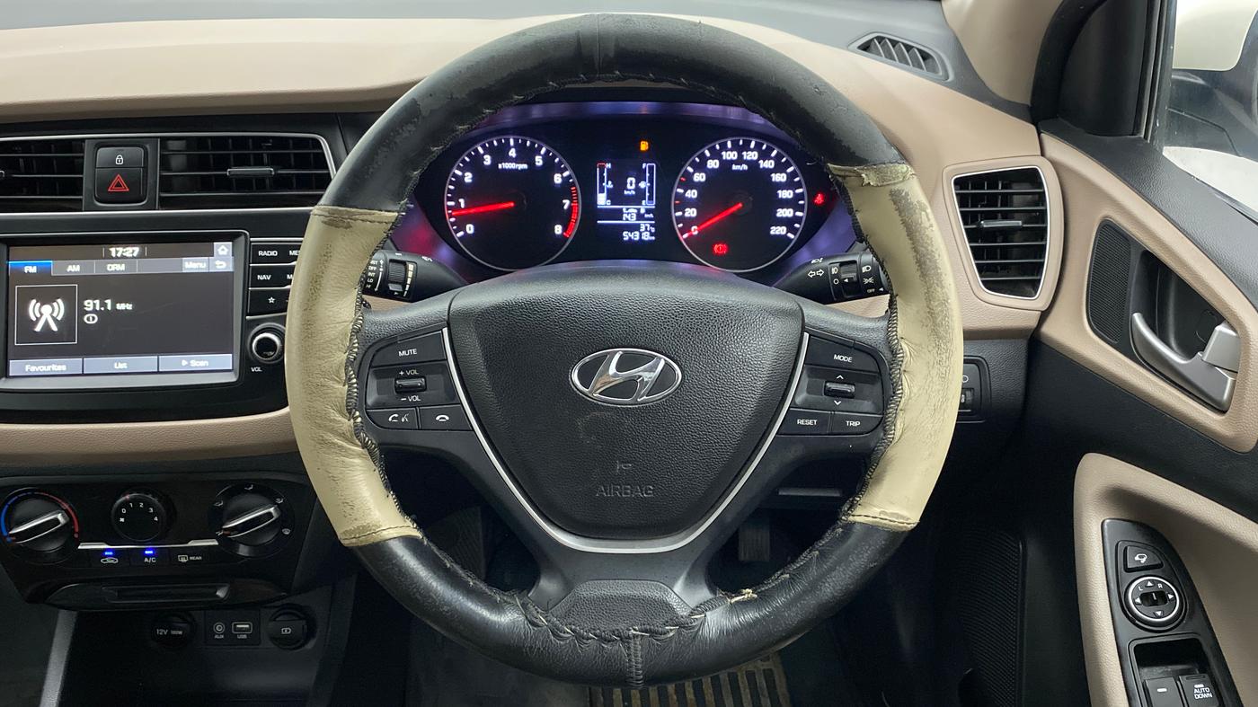 2020 Hyundai Elite i20 SPORTZ PLUS  1.2 CVT, Petrol, Automatic, 54,558 km, Steering Wheel Close Up