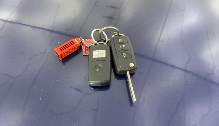 2013 Volkswagen Polo HIGHLINE1.2L, Petrol, Manual, 57,023 km, Key Close Up