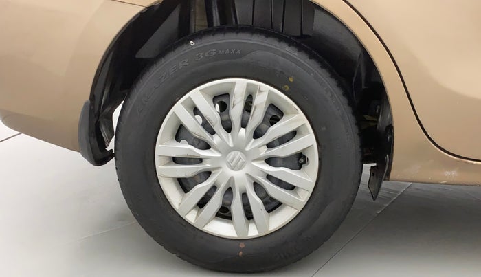 2019 Maruti Dzire VXI, Petrol, Manual, 40,629 km, Right Rear Wheel