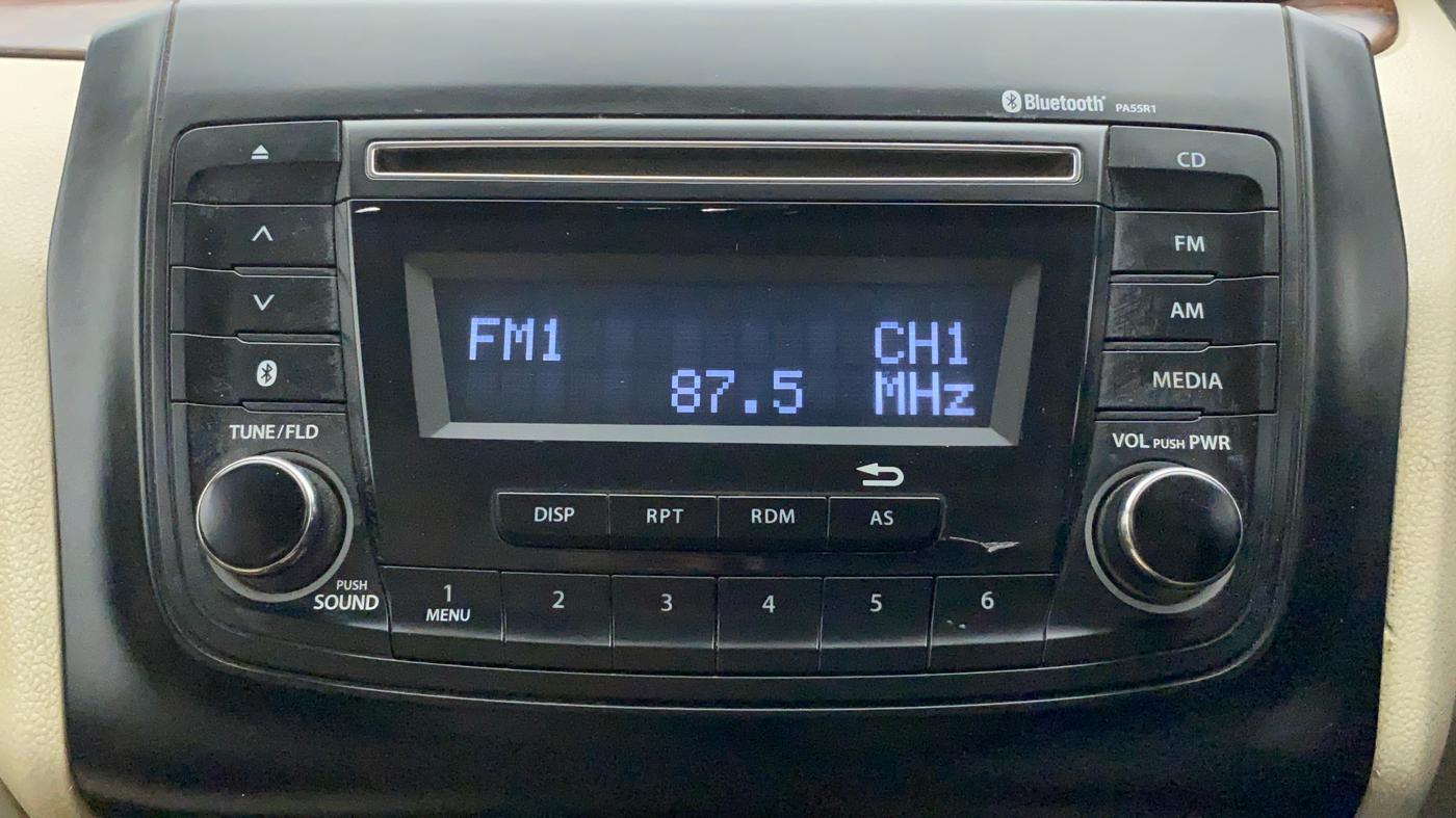 2019 Maruti Dzire VXI, Petrol, Manual, 40,629 km, Infotainment System