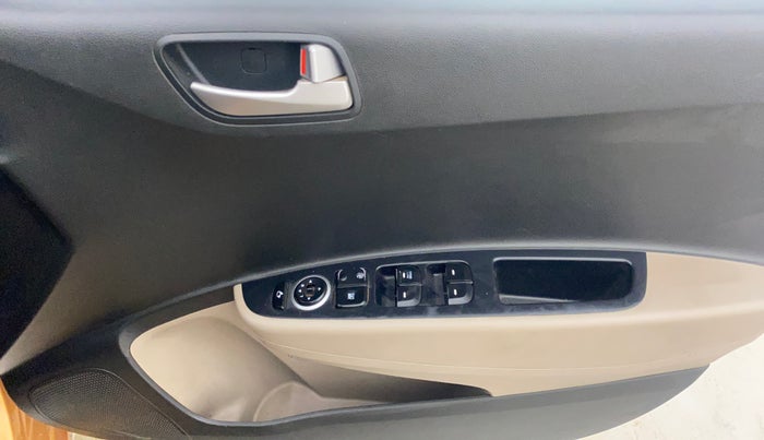 2015 Hyundai Grand i10 ASTA AT 1.2 KAPPA VTVT, Petrol, Automatic, 85,053 km, Driver Side Door Panels Control