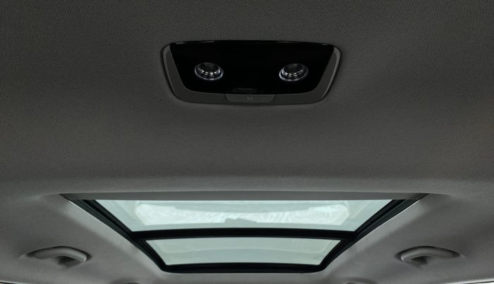 2022 Hyundai ALCAZAR PLATINUM 2.0 MT 7STR, Petrol, Manual, 11,516 km, Moonroof/ Sunroof