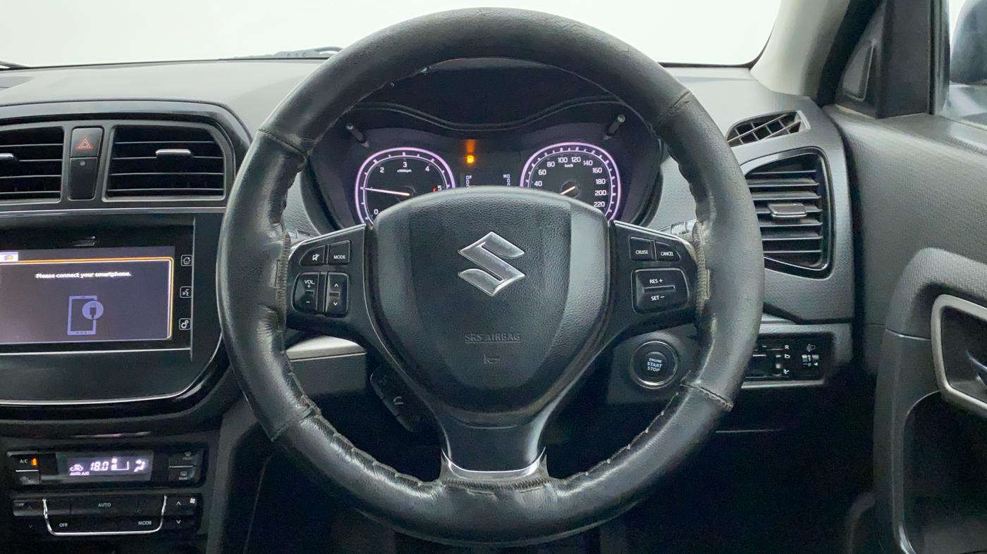 2017 Maruti Vitara Brezza ZDI PLUS, Diesel, Manual, 72,695 km, Steering Wheel Close Up
