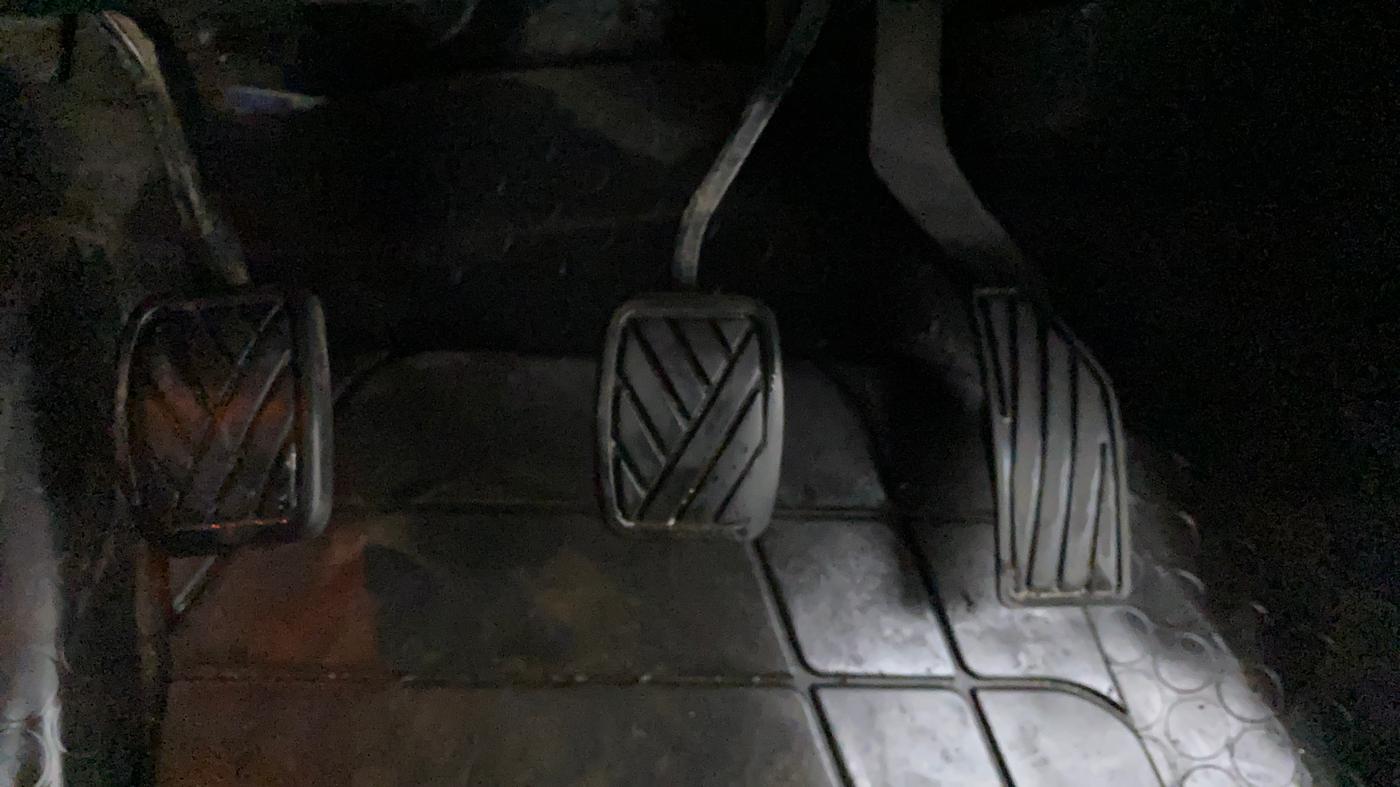 2017 Maruti Vitara Brezza ZDI PLUS, Diesel, Manual, 72,695 km, Pedals