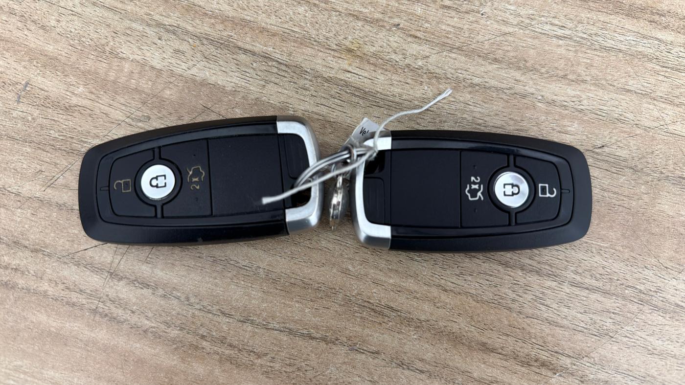 2021 Ford FREESTYLE TITANIUM PLUS 1.2 PETROL, Petrol, Manual, 21,295 km, Key Close Up