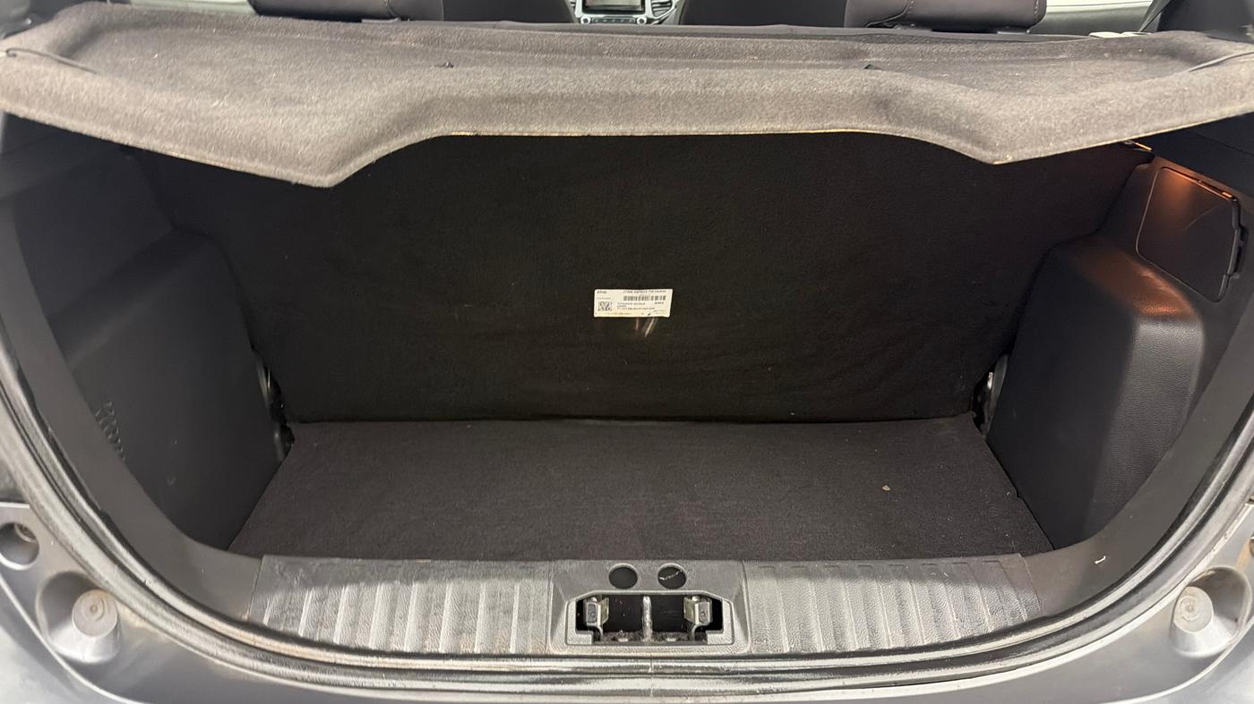 2021 Ford FREESTYLE TITANIUM PLUS 1.2 PETROL, Petrol, Manual, 21,295 km, Boot Inside