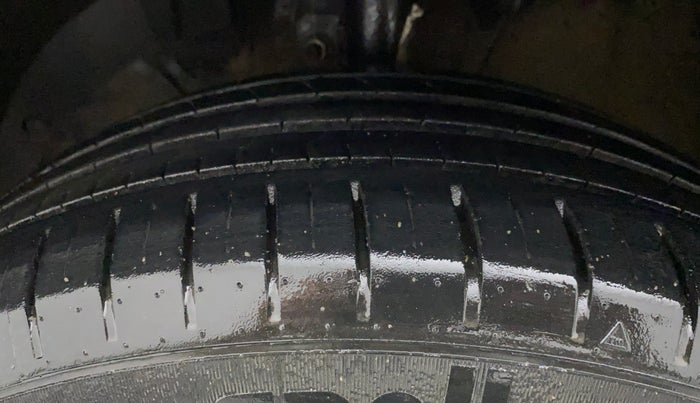 2021 Maruti Baleno ZETA CVT PETROL 1.2, Petrol, Automatic, 43,704 km, Left Front Tyre Tread