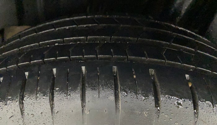 2022 Maruti Baleno ALPHA PETROL 1.2, Petrol, Manual, 10,090 km, Left Rear Tyre Tread