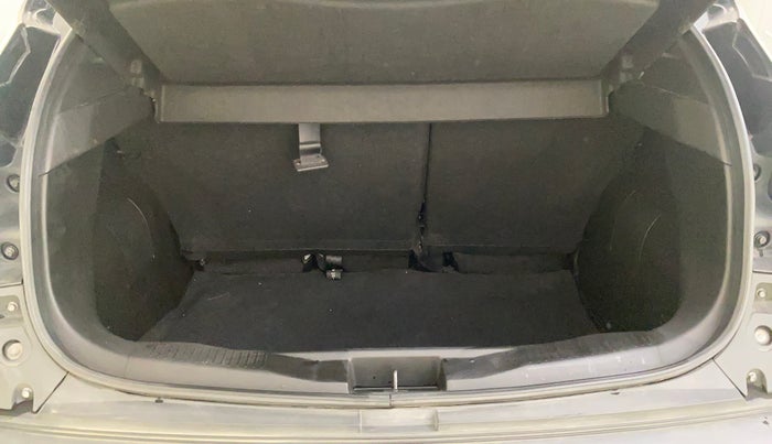 2023 Renault Kiger RXZ TURBO CVT, Petrol, Automatic, 33,436 km, Boot Inside