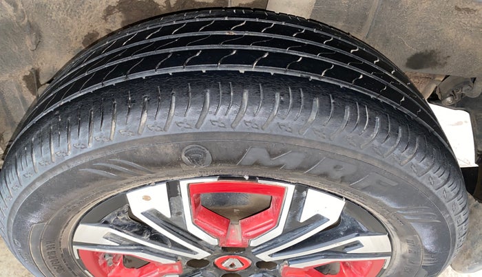 2023 Renault Kiger RXZ TURBO CVT, Petrol, Automatic, 33,436 km, Left Rear Tyre Tread