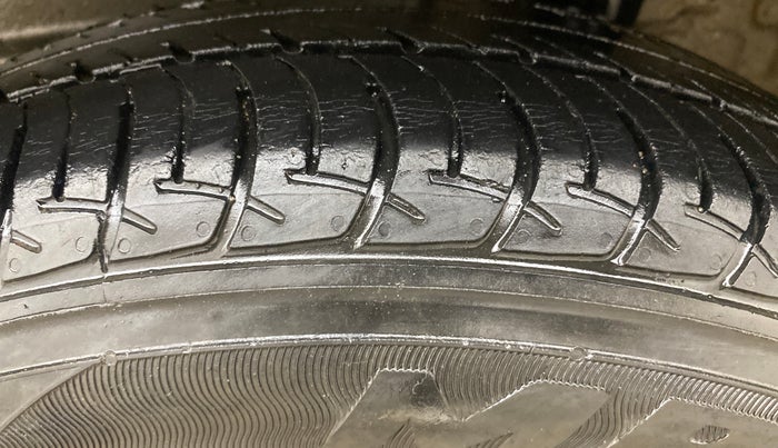 2019 Maruti New Wagon-R ZXI 1.2, Petrol, Manual, 39,710 km, Left Rear Tyre Tread