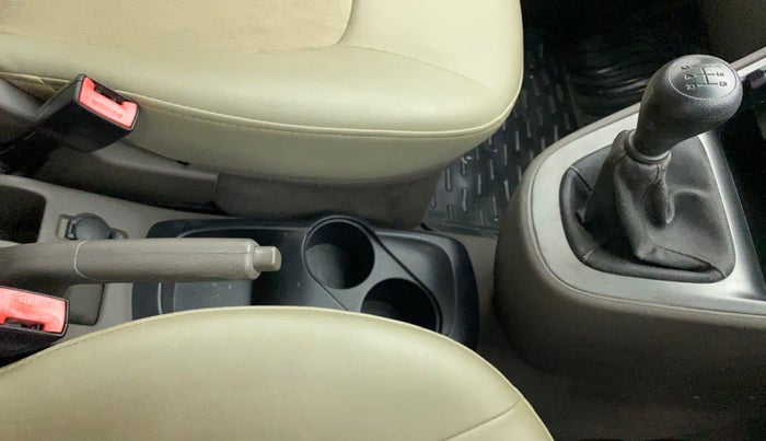 2011 Hyundai i10 MAGNA 1.2, Petrol, Manual, 32,645 km, Gear Lever