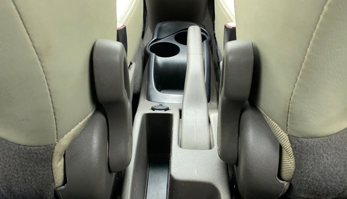 2011 Hyundai i10 MAGNA 1.2, Petrol, Manual, 32,645 km, Driver Side Adjustment Panel