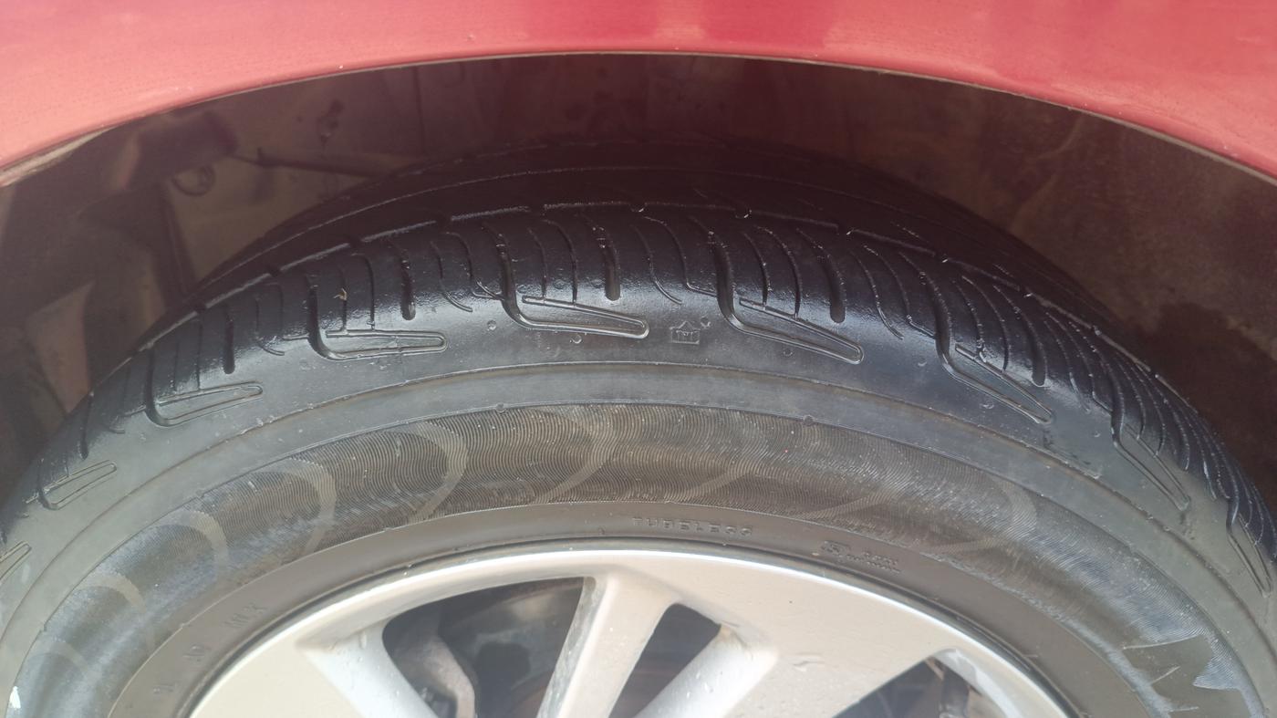 2018 Honda Jazz 1.2L I-VTEC VX CVT, Petrol, Automatic, 1,01,030 km, Left Front Tyre Tread