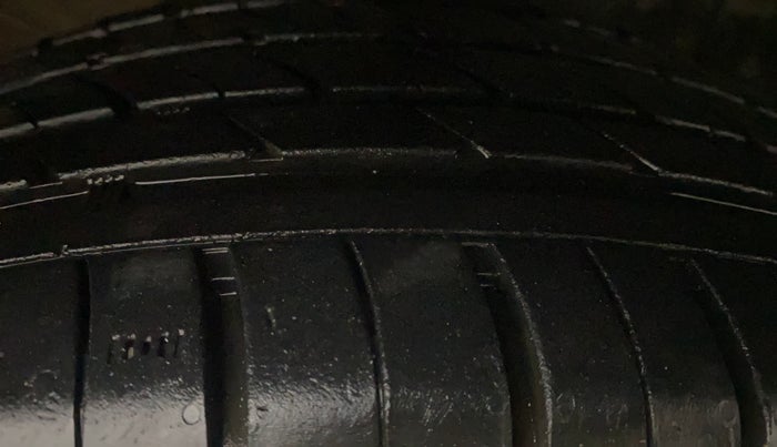 2020 KIA SONET GTX PLUS 1.0 IMT, Petrol, Manual, 74,575 km, Right Front Tyre Tread