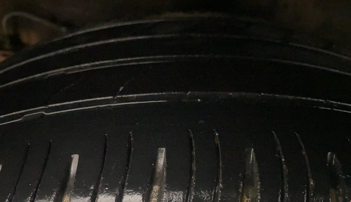 2020 KIA SONET GTX PLUS 1.0 IMT, Petrol, Manual, 74,575 km, Right Rear Tyre Tread