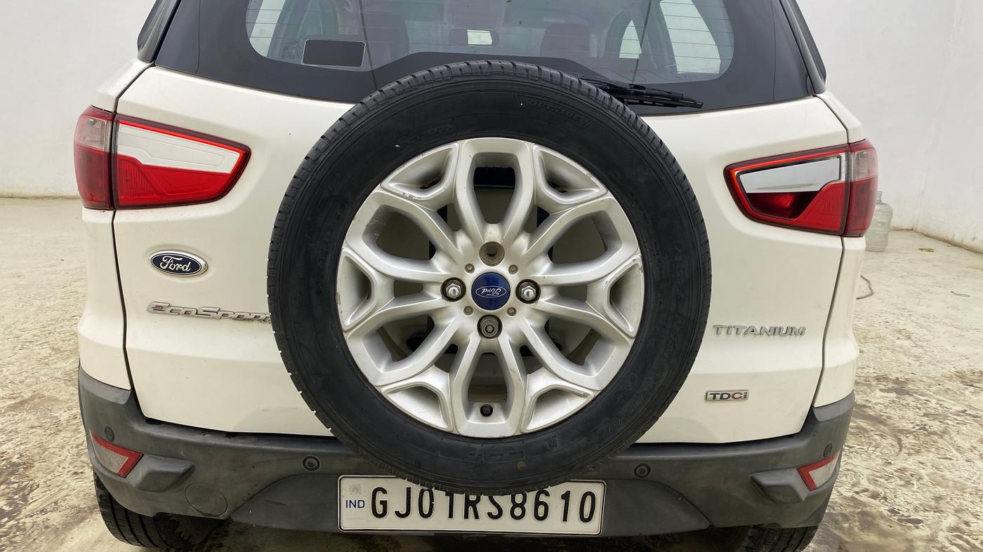 2016 Ford Ecosport TITANIUM 1.5L DIESEL, Diesel, Manual, 1,37,484 km, Spare Tyre