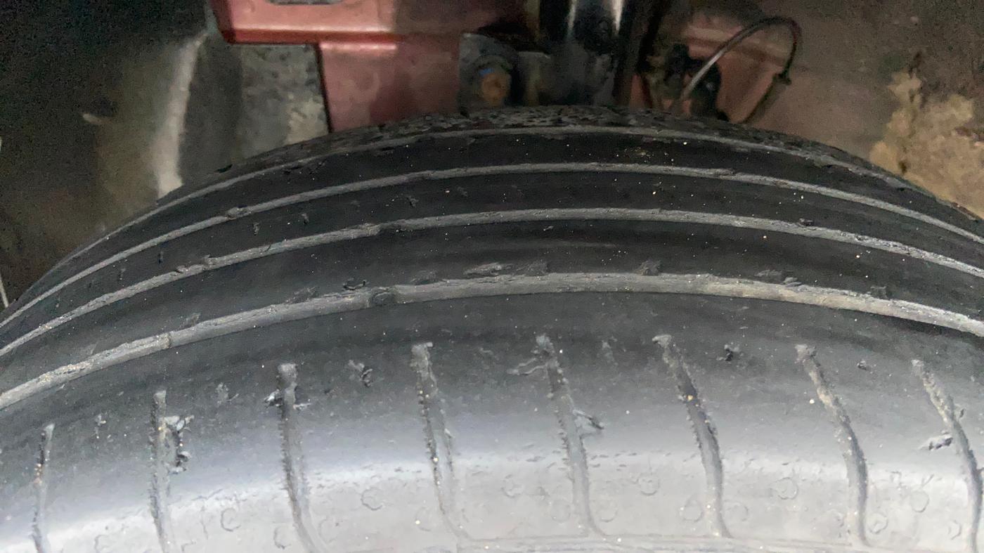 2022 Hyundai VENUE SX 1.2 PETROL, Petrol, Manual, 49,275 km, Left Front Tyre Tread