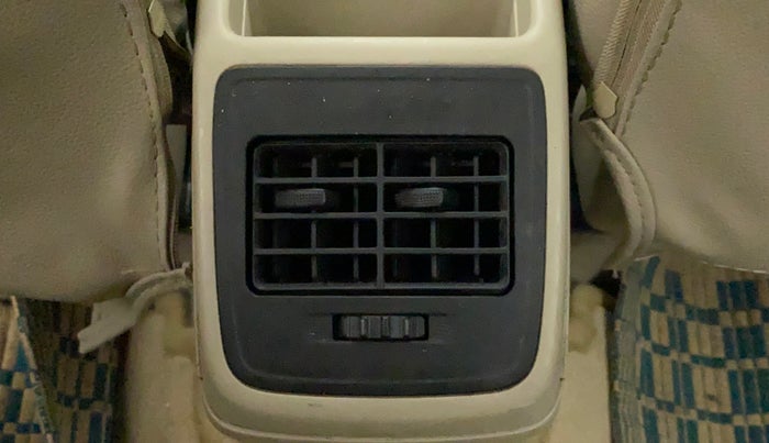 2022 Maruti Dzire ZXI AMT, Petrol, Automatic, 43,838 km, Rear AC Vents