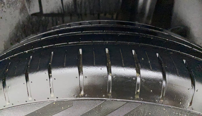 2022 Maruti Dzire ZXI AMT, Petrol, Automatic, 43,838 km, Left Rear Tyre Tread