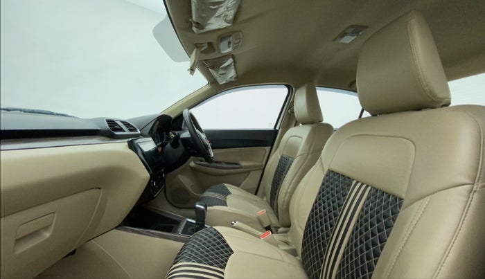 2022 Maruti Dzire ZXI AMT, Petrol, Automatic, 43,838 km, Right Side Front Door Cabin
