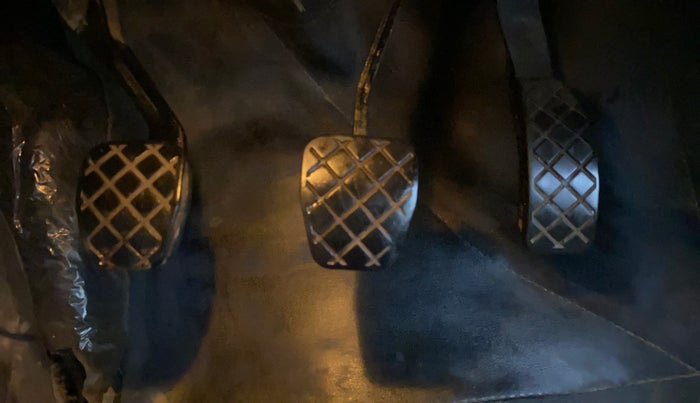 2014 Volkswagen Polo COMFORTLINE 1.5L, Diesel, Manual, 49,147 km, Pedals