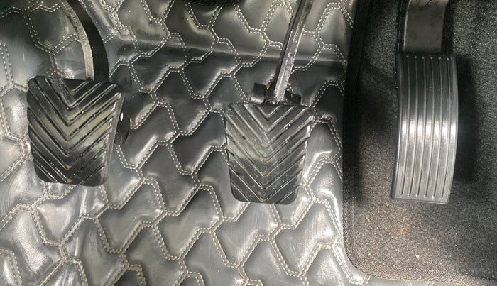 2025 KIA SYROS HTK (O) 1.5 Diesel 6MT, Diesel, Manual, 6,942 km, Pedals