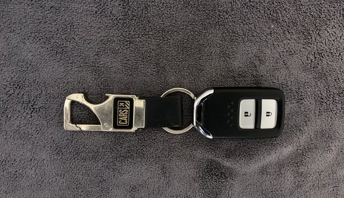 2021 Honda WR-V 1.2L I-VTEC VX MT, Petrol, Manual, 38,745 km, Key Close Up