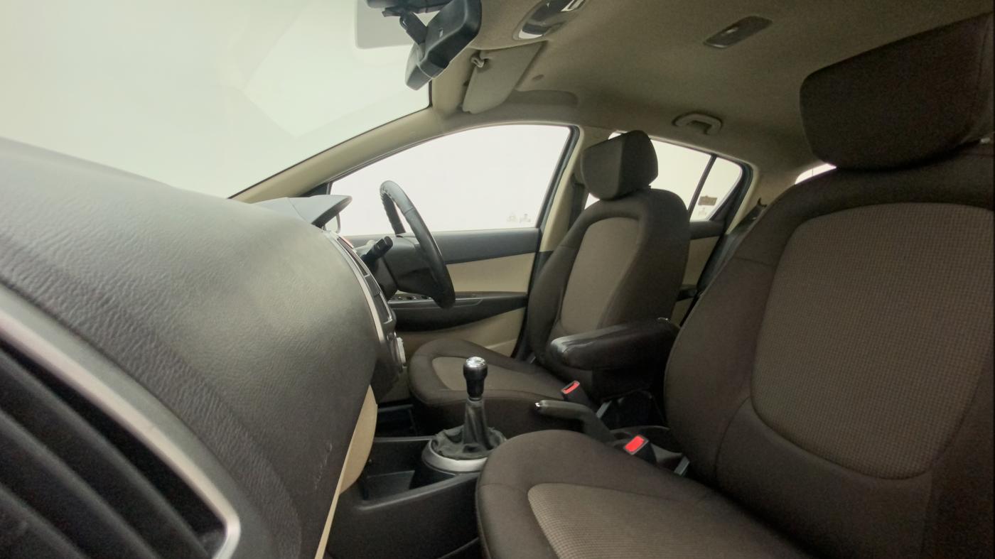 2014 Hyundai i20 ASTA 1.2, Petrol, Manual, 77,947 km, Right Side Front Door Cabin