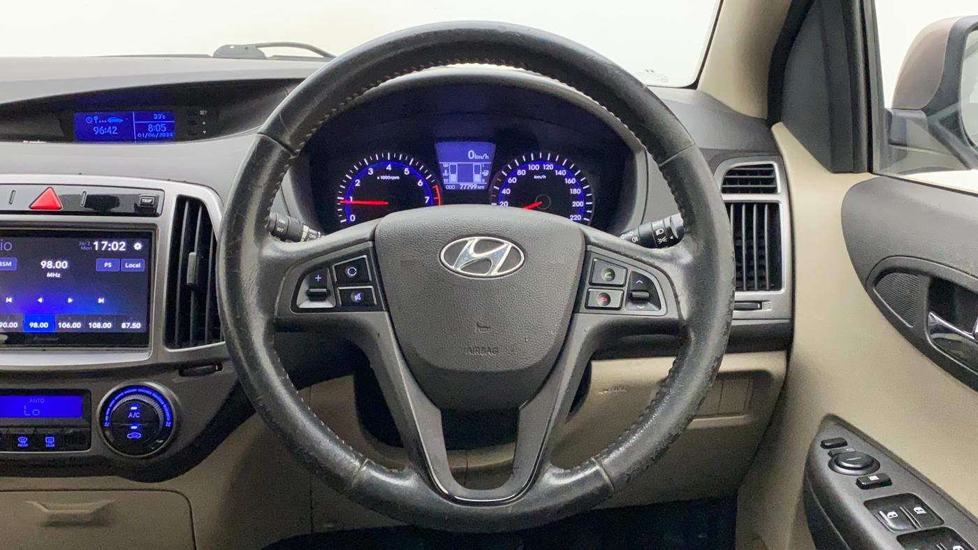 2014 Hyundai i20 ASTA 1.2, Petrol, Manual, 77,947 km, Steering Wheel Close Up