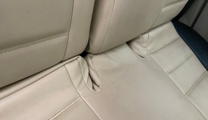 2019 Maruti Celerio VXI, Petrol, Manual, 28,810 km, Second-row left seat - Belt buckle missing