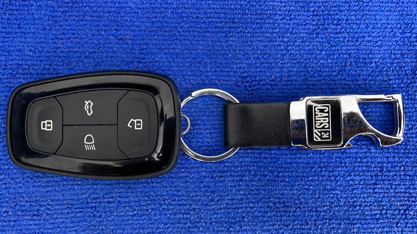 2022 Tata NEXON XZA PLUS (PREMIUM) DIESEL, Diesel, Automatic, 24,453 km, Key Close Up