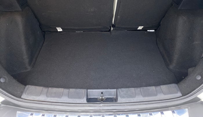 2022 Tata NEXON XZA PLUS (PREMIUM) DIESEL, Diesel, Automatic, 24,453 km, Boot Inside