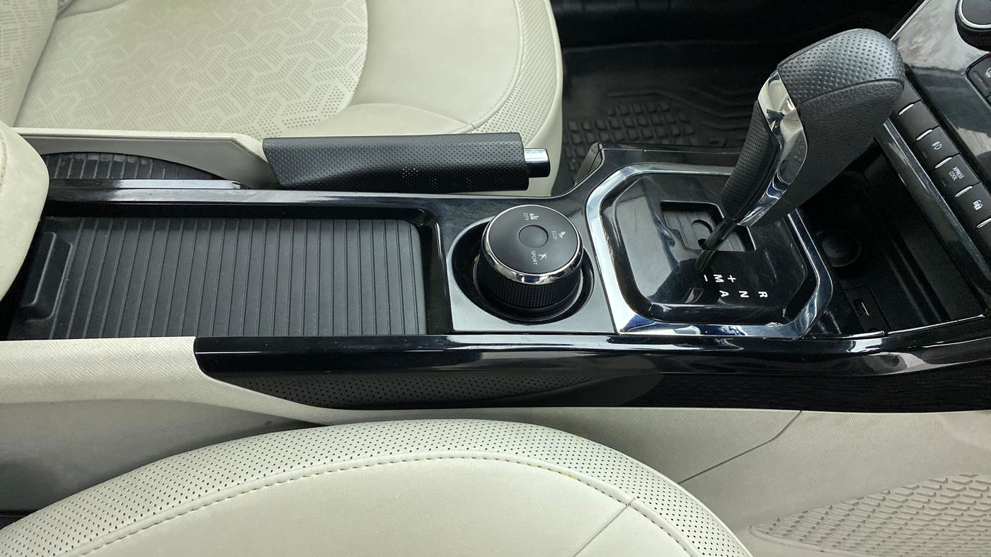 2022 Tata NEXON XZA PLUS (PREMIUM) DIESEL, Diesel, Automatic, 24,453 km, Gear Lever