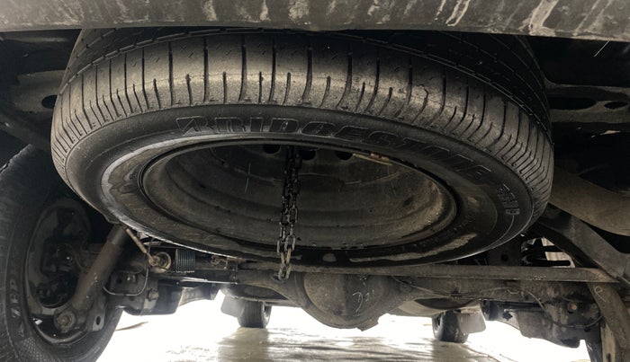 2015 Toyota Innova 2.5 GX 8 STR, Diesel, Manual, 97,979 km, Spare Tyre