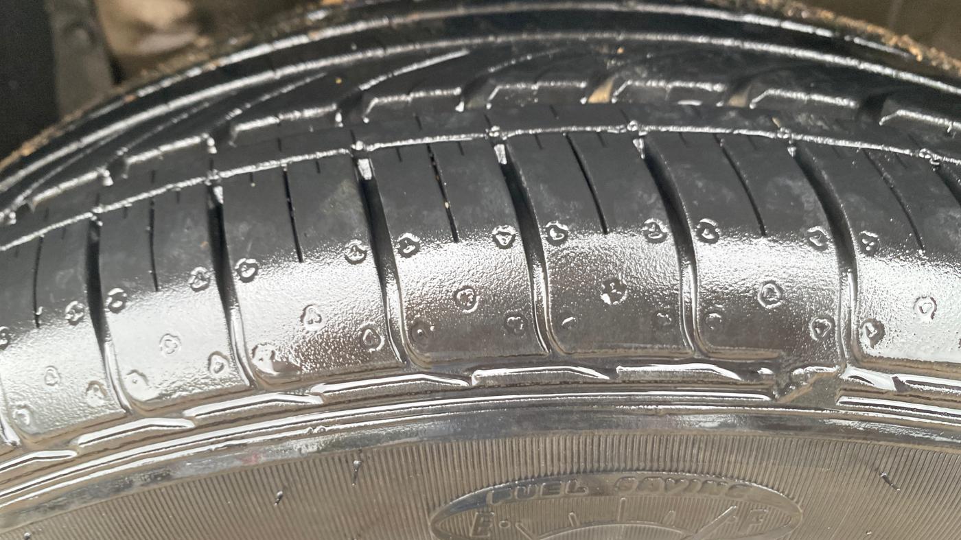 2013 Maruti SX4 VXI, Petrol, Manual, 51,187 km, Left Front Tyre Tread