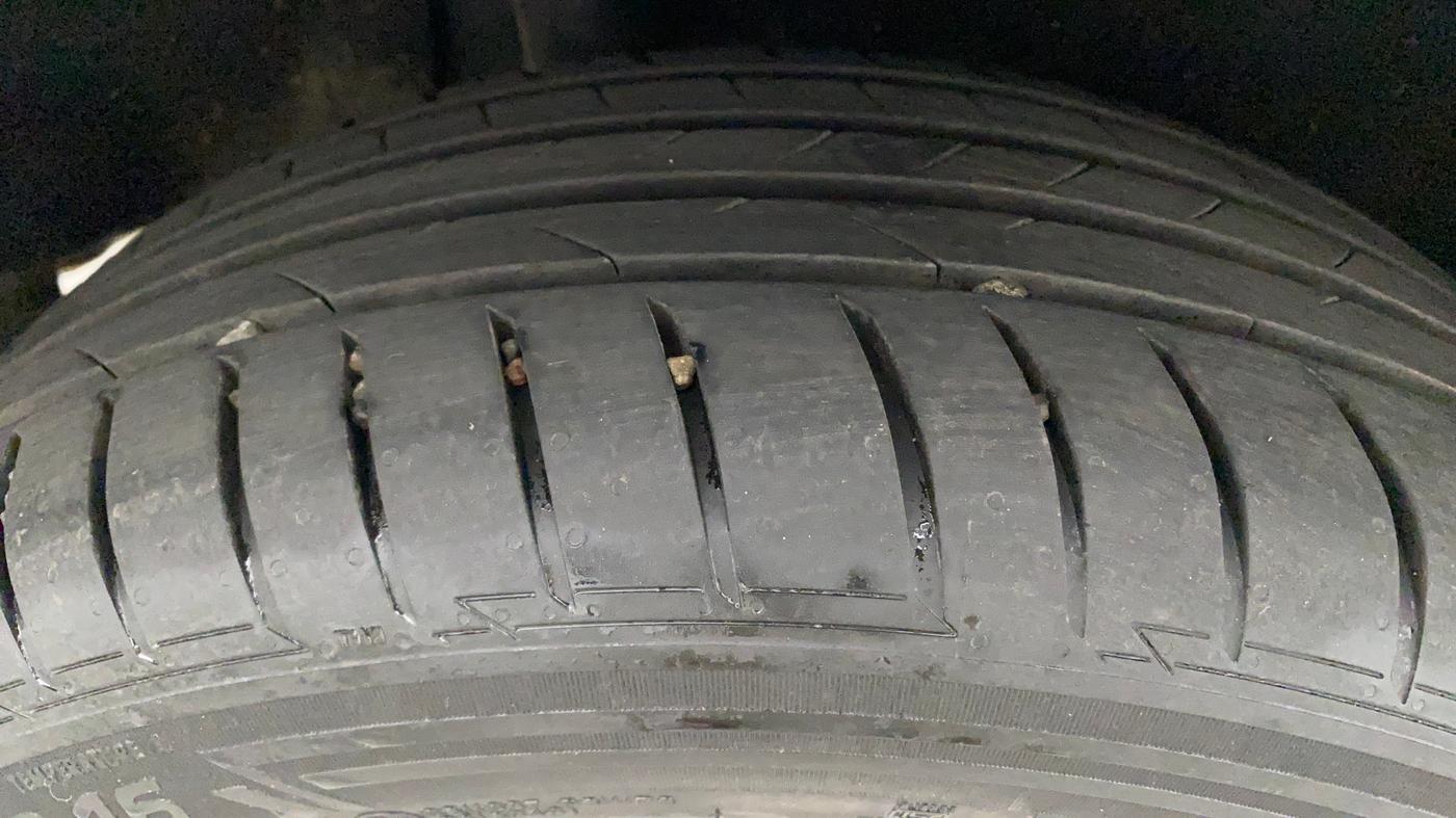 2019 Toyota Glanza G, Petrol, Manual, 62,547 km, Right Rear Tyre Tread