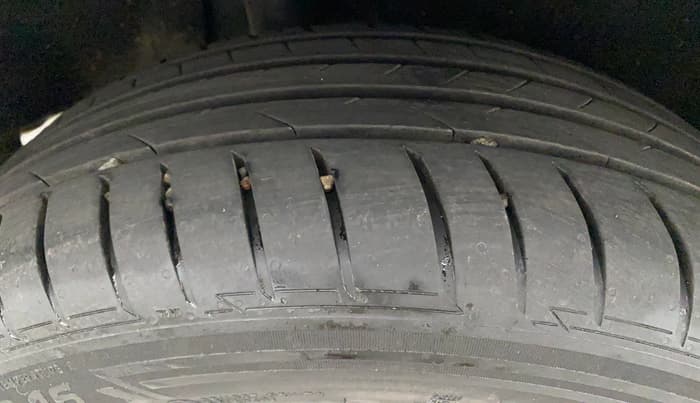 2019 Toyota Glanza G, Petrol, Manual, 62,547 km, Right Rear Tyre Tread