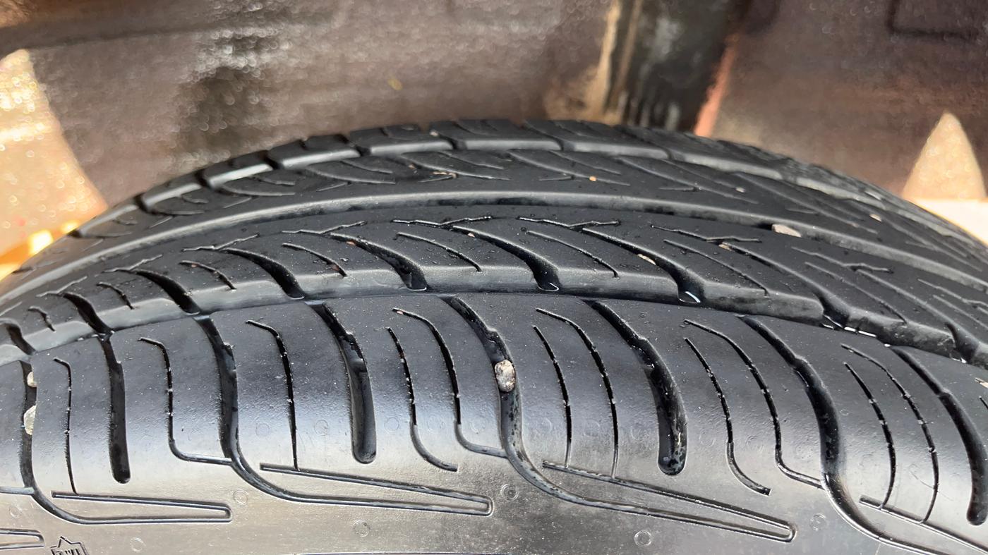 2018 Datsun Redi Go T (O), Petrol, Manual, 49,481 km, Left Rear Tyre Tread